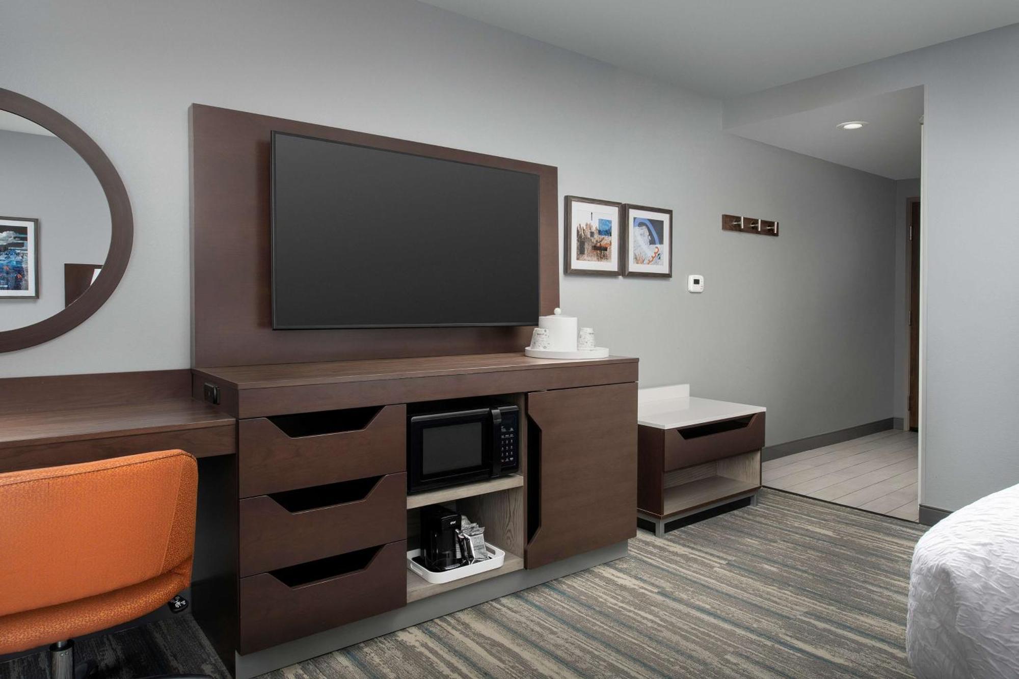 Hotel Hampton & Rushmore, Sd 3*